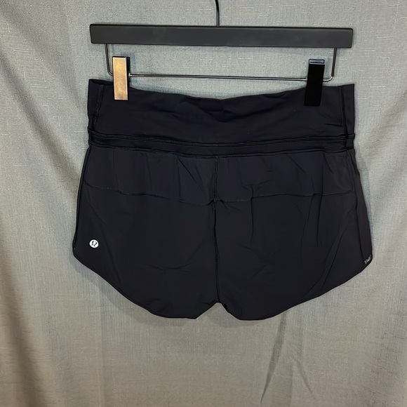 lululemon athletica Pants - Lululemon Women’s Lined Athletic Shorts, size 6